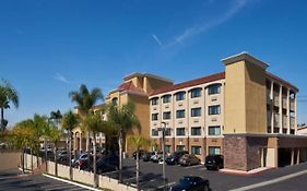 Holiday Inn Express San Diego South National City
